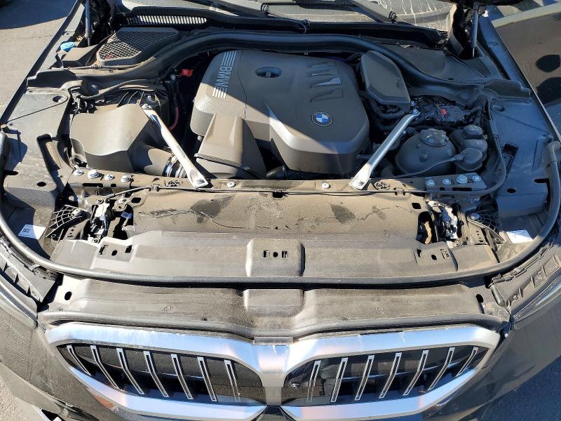 72164106 :رقم المزاد ، WBA53FJ0XVCY18093 vin ، 2027 Bmw 530 مزاد بيع
