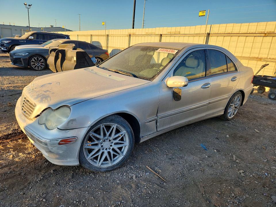 Aukcja sprzedaży 2004 Mercedes-benz C, vin: WDBRF40J04F444048, numer aukcji: 64696336