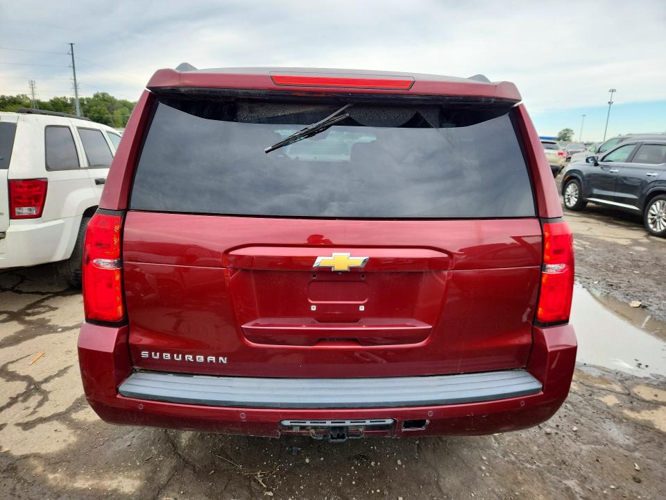 71428926 :رقم المزاد ، 1GNSKHKC0JR384732 vin ، 2018 Chevrolet Suburban مزاد بيع