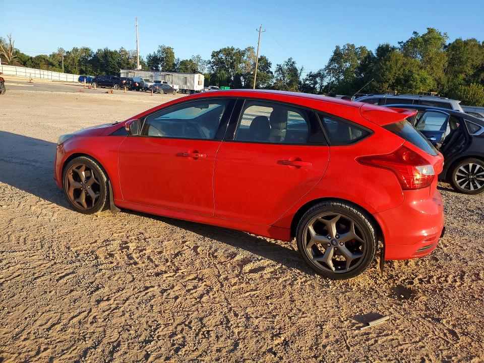 2014 Ford Focus St 4d Hatchbac მანქანა იყიდება აუქციონზე, vin: 1FADP3L9XEL149908, აუქციონის ნომერი: 70422776