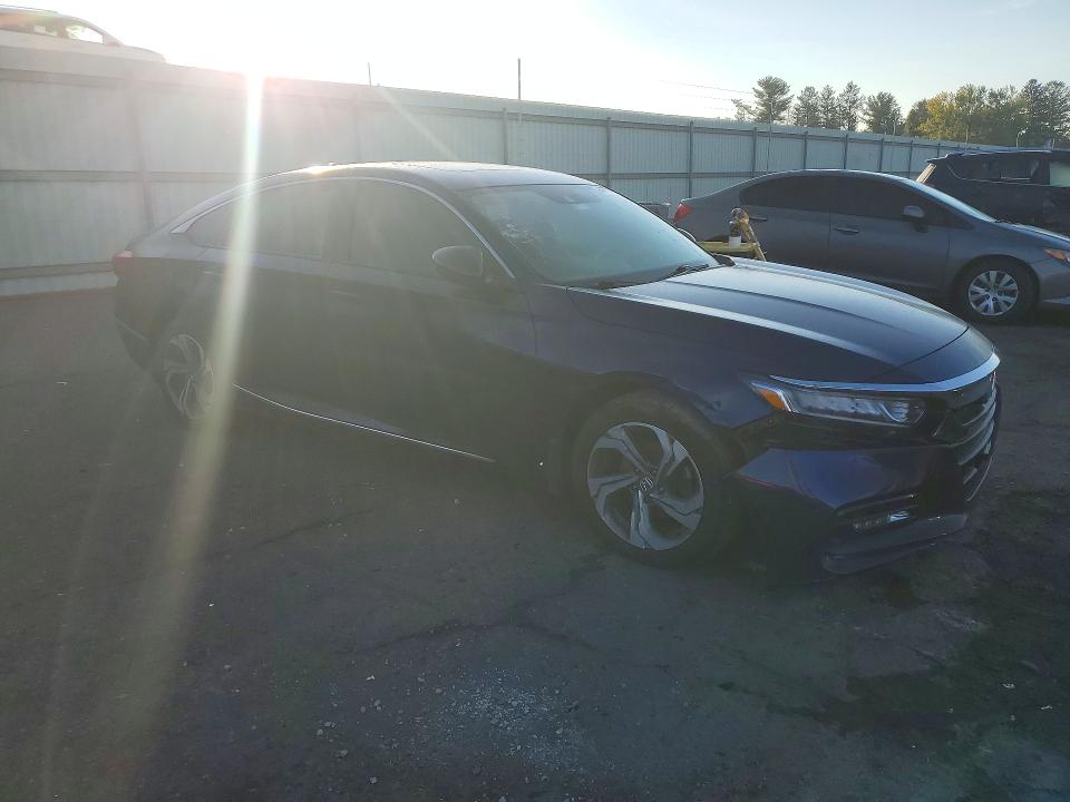 Продажа на аукционе авто 2020 Honda Accord, vin: 1HGCV1F5XLA125689, номер лота: 72765726
