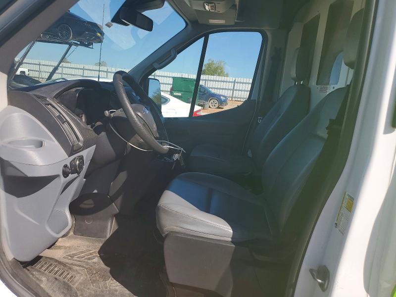71455226 :رقم المزاد ، 1FTYR2CM8JKB50558 vin ، 2018 Ford Transit مزاد بيع