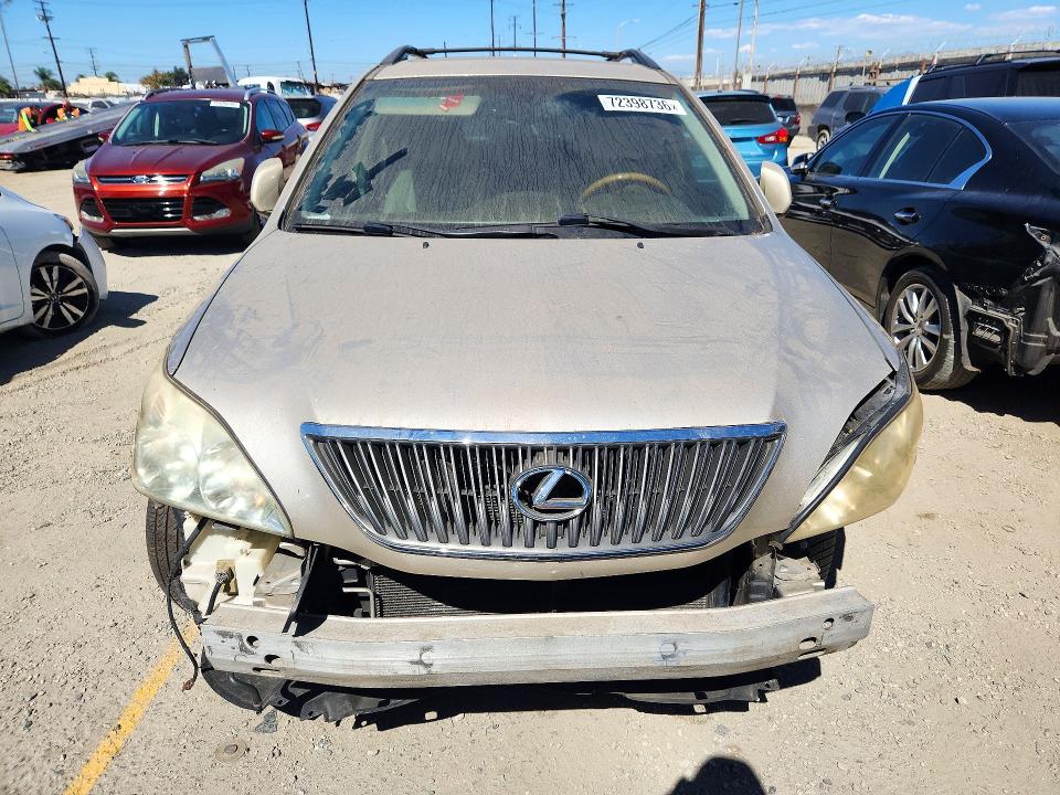 72398736 :رقم المزاد ، 2T2GA31U55C040453 vin ، 2005 Lexus Rx مزاد بيع