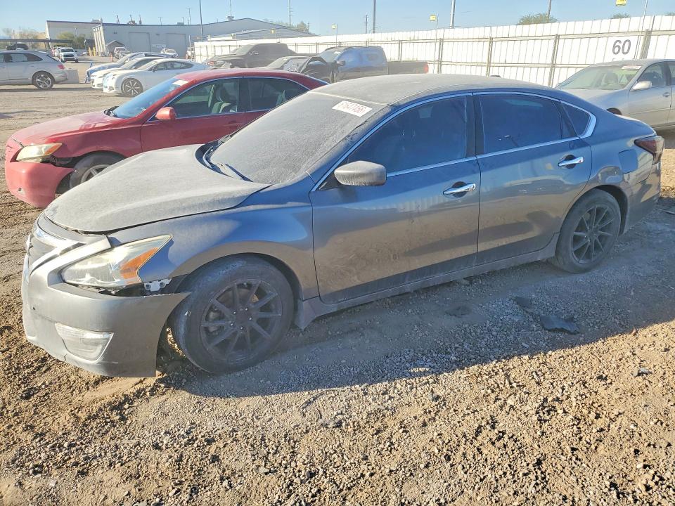 Продаж на аукціоні авто 2015 Nissan Altima, vin: 1N4AL3AP7FN396759, номер лоту: 61647456