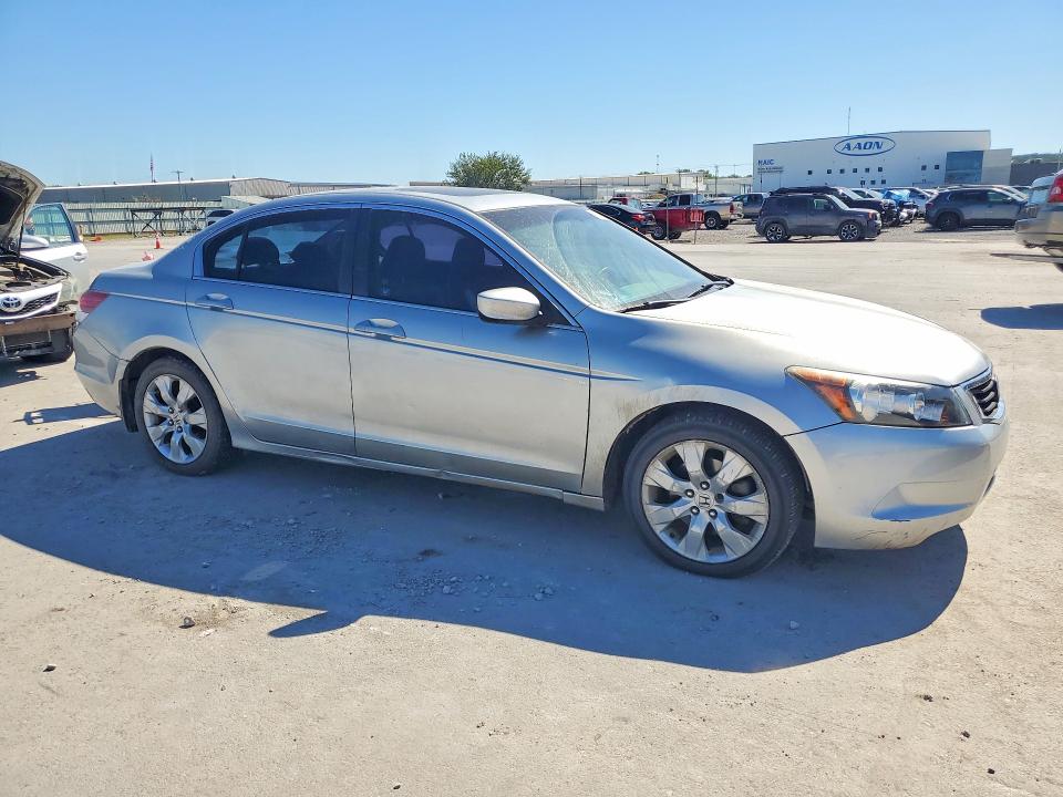Aukcja sprzedaży 2008 Honda Accord, vin: 1HGCP26848A015951, numer aukcji: 71641946