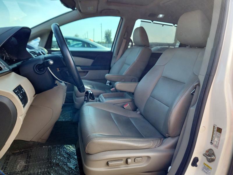 72366846 :رقم المزاد ، 5FNRL5H60GB052521 vin ، 2016 Honda Odyssey مزاد بيع