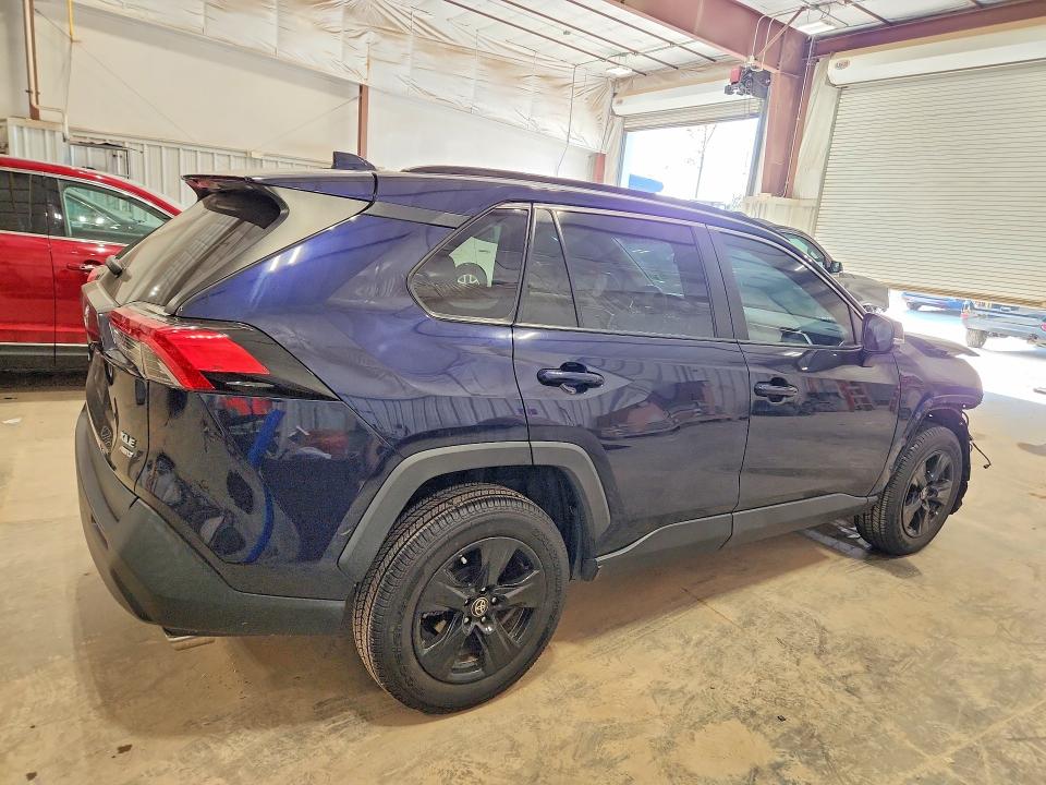 Aukcja sprzedaży 2021 Toyota Rav4, vin: 2T3P1RFV7MW210938, numer aukcji: 71355866