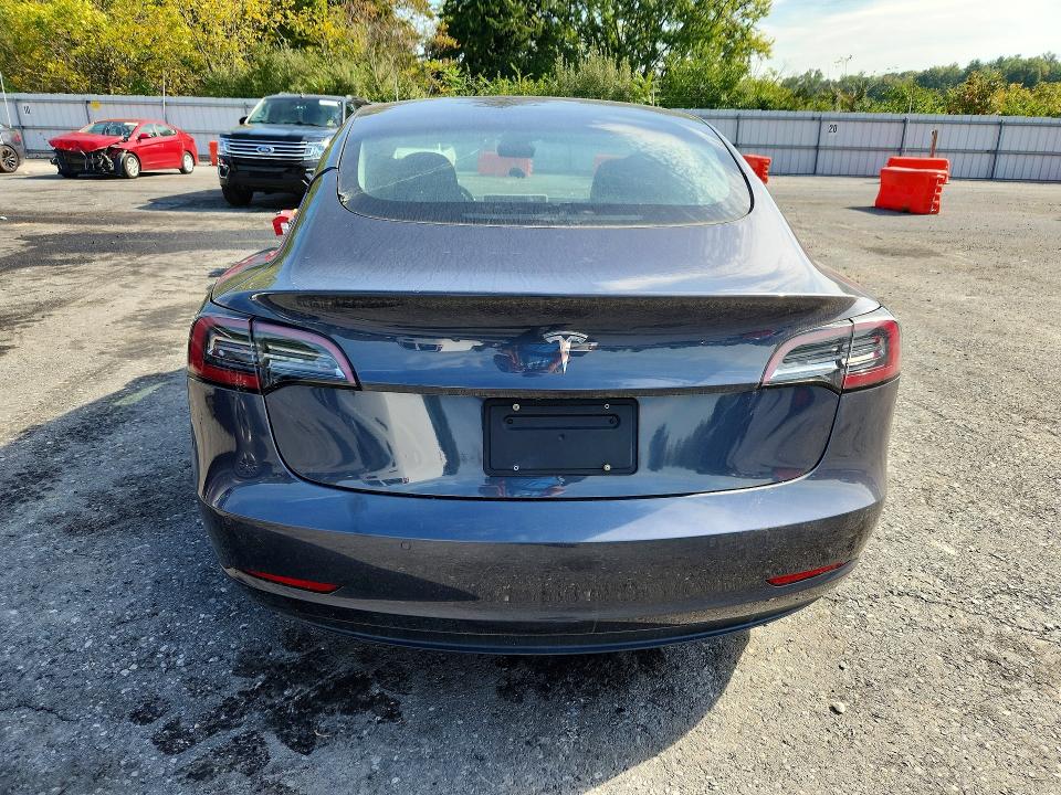 Продажа на аукционе авто 2021 Tesla Model 3, vin: 5YJ3E1EA1MF026815, номер лота: 71470046