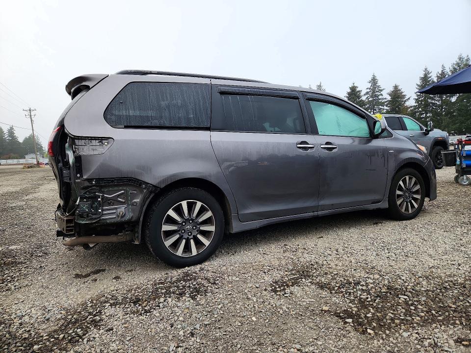 2018 Toyota Sienna მანქანა იყიდება აუქციონზე, vin: 5TDDZ3DCXJS196802, აუქციონის ნომერი: 71671236