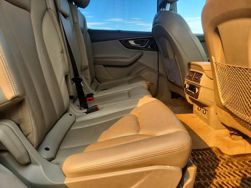 Aukcja sprzedaży 2018 Audi Q7, vin: WA1VAAF70JD041102, numer aukcji: 71655096