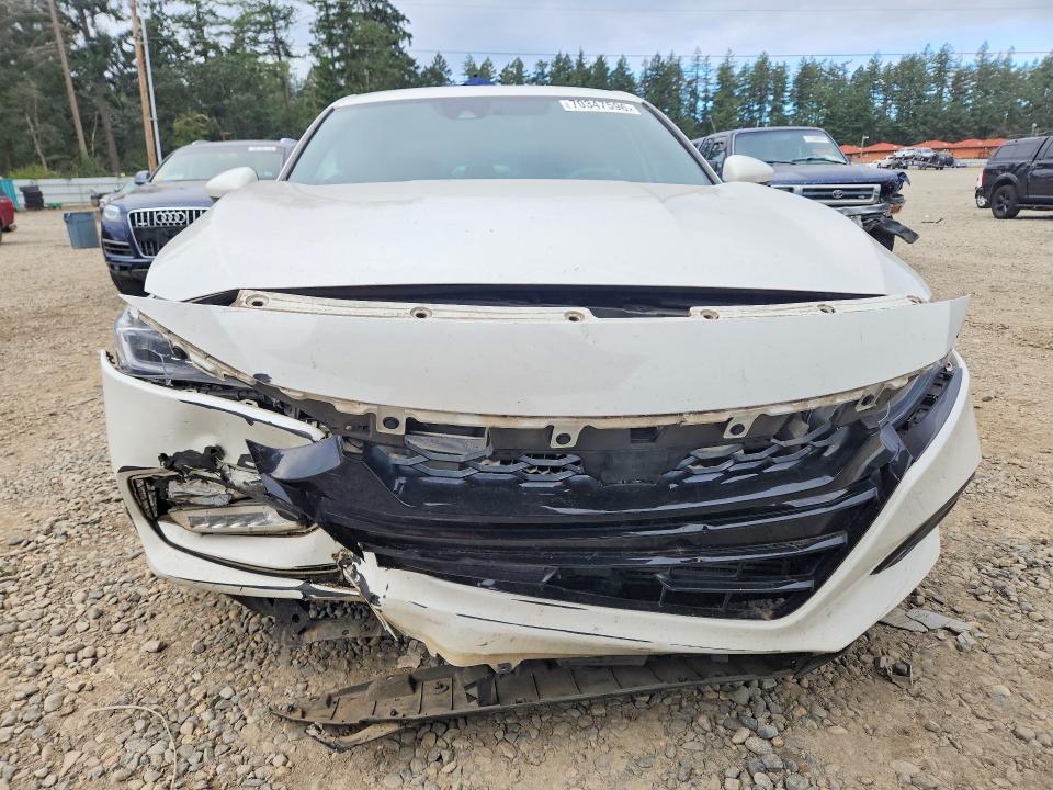 Продаж на аукціоні авто 2018 Honda Accord, vin: 1HGCV1F34JA147327, номер лоту: 70347596