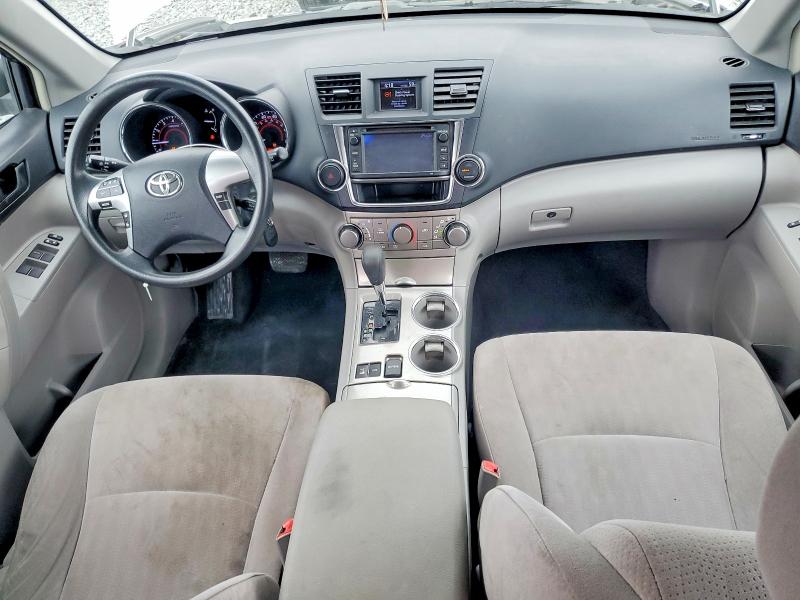 Продажа на аукционе авто 2013 Toyota Highlander, vin: 5TDBK3EH0DS271646, номер лота: 70164906
