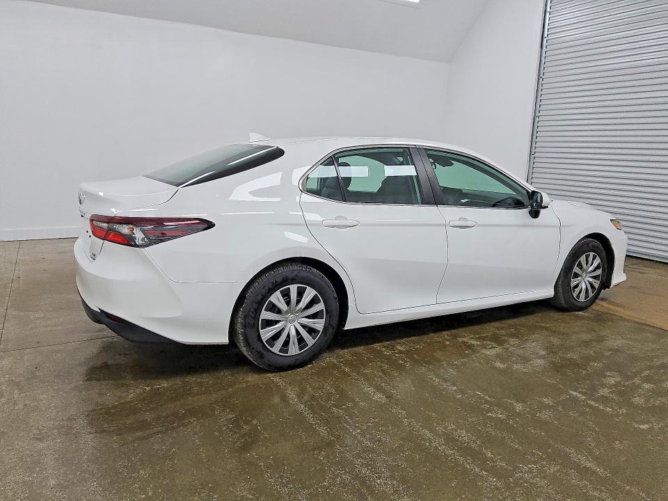 Продажа на аукционе авто 2023 Toyota Camry, vin: 4T1C31AK3PU055194, номер лота: 70830706