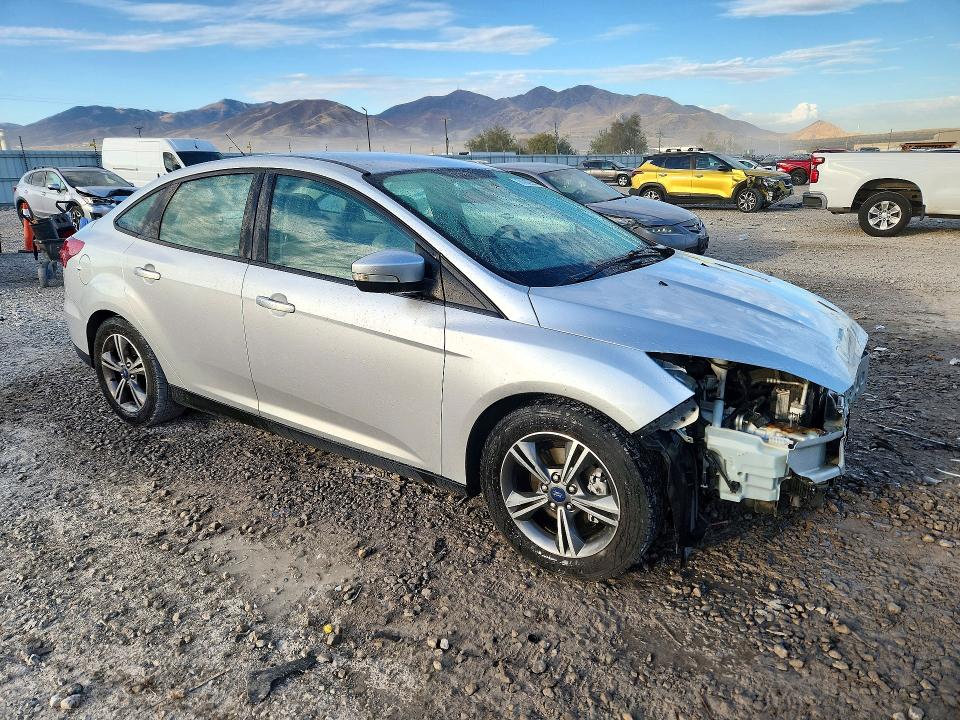 Продаж на аукціоні авто 2016 Ford Focus, vin: 1FADP3FE9GL359587, номер лоту: 71829856