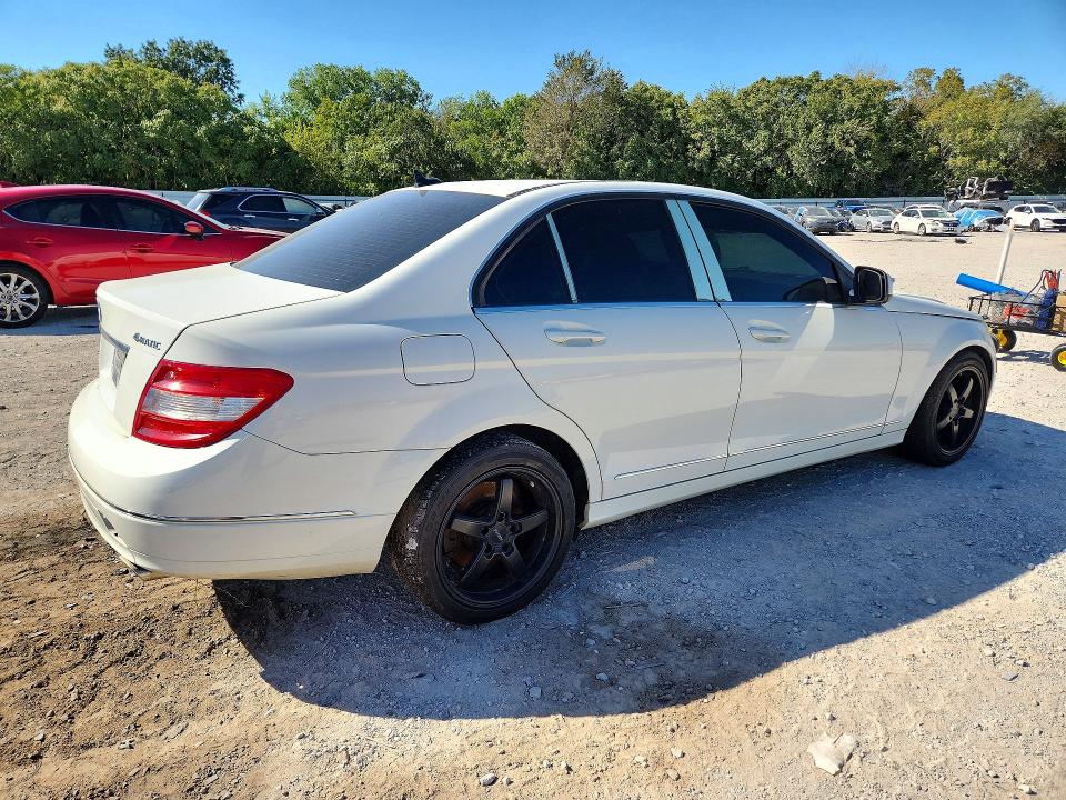71241716 :رقم المزاد ، WDDGF81X88F174498 vin ، 2008 Mercedes-benz C مزاد بيع