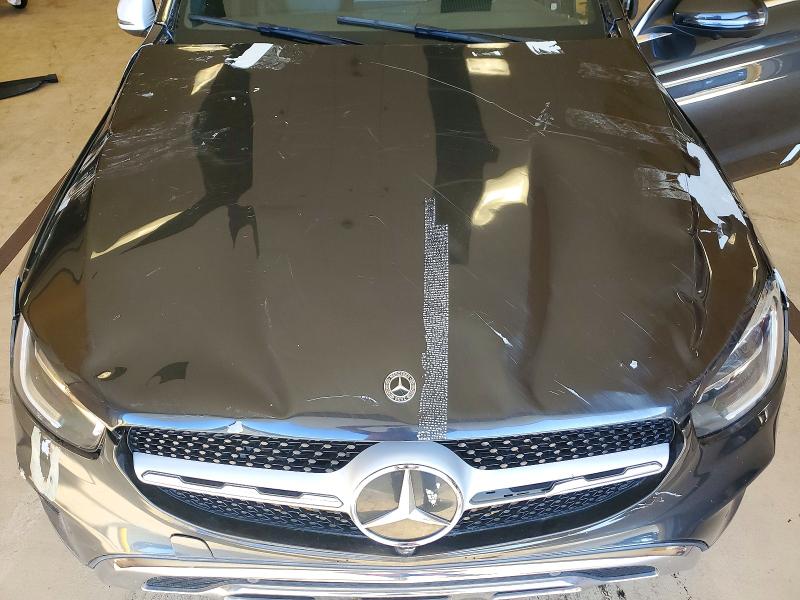 71809786 :رقم المزاد ، W1N0J8EB5MF948170 vin ، 2021 Mercedes-benz Glc Coupe مزاد بيع