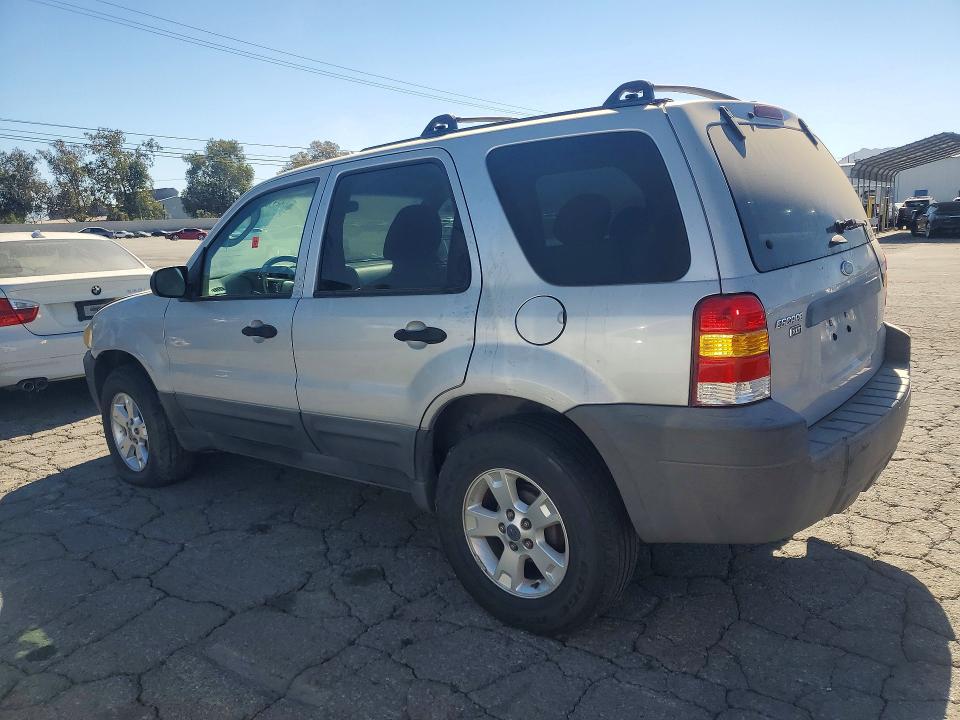 Продажа на аукционе авто 2005 Ford Escape, vin: 1FMYU03155KC92845, номер лота: 59412016