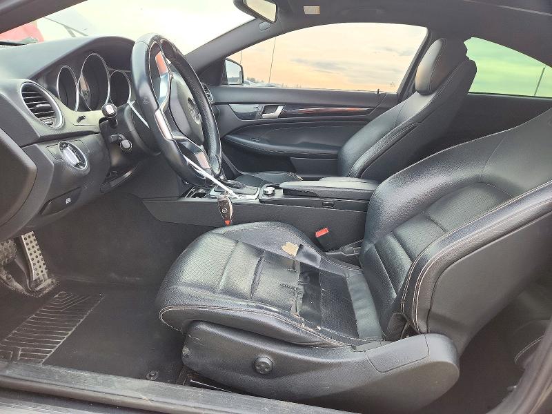 2013 Mercedes-benz C მანქანა იყიდება აუქციონზე, vin: WDDGJ4HB8DG012070, აუქციონის ნომერი: 73524996