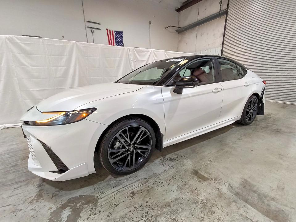 Продажа на аукционе авто 2025 Toyota Camry, vin: 4T1DBADK0SU018681, номер лота: 71804916