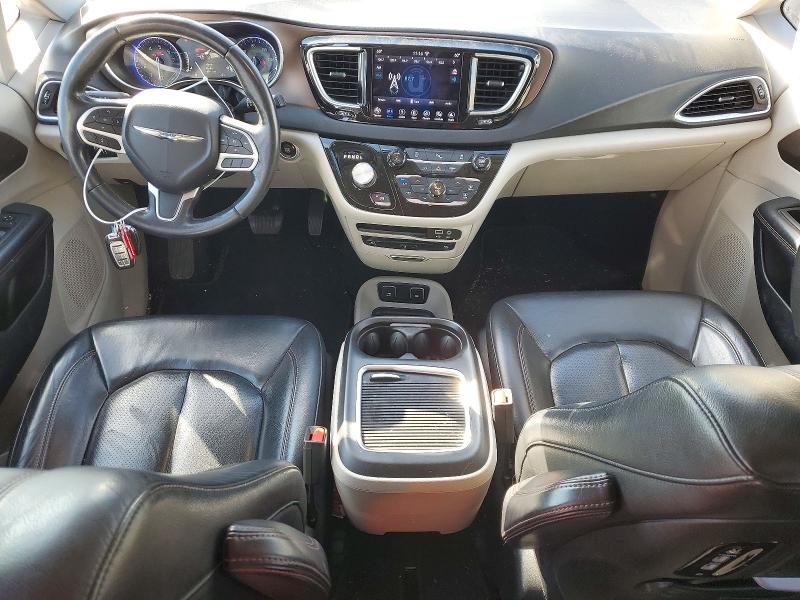 72301466 :رقم المزاد ، 2C4RC1EG0JR227352 vin ، 2018 Chrysler Pacifica مزاد بيع