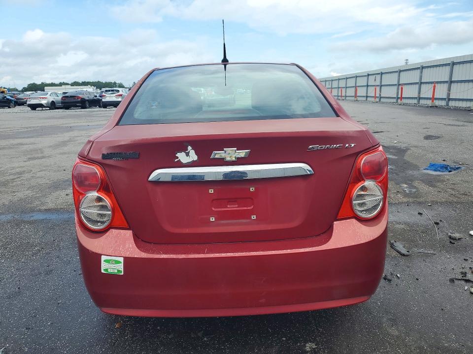72389776 :رقم المزاد ، 1G1JC5SH8C4166722 vin ، 2012 Chevrolet Sonic مزاد بيع
