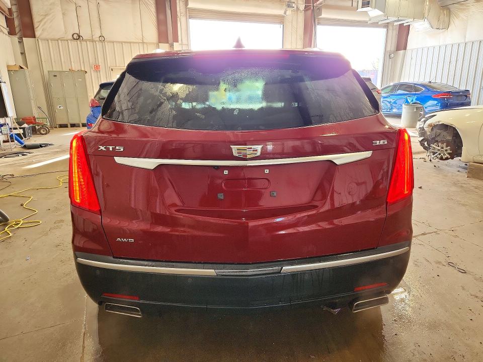 2018 Cadillac Xt5 მანქანა იყიდება აუქციონზე, vin: 1GYKNDRS1JZ181266, აუქციონის ნომერი: 71863176