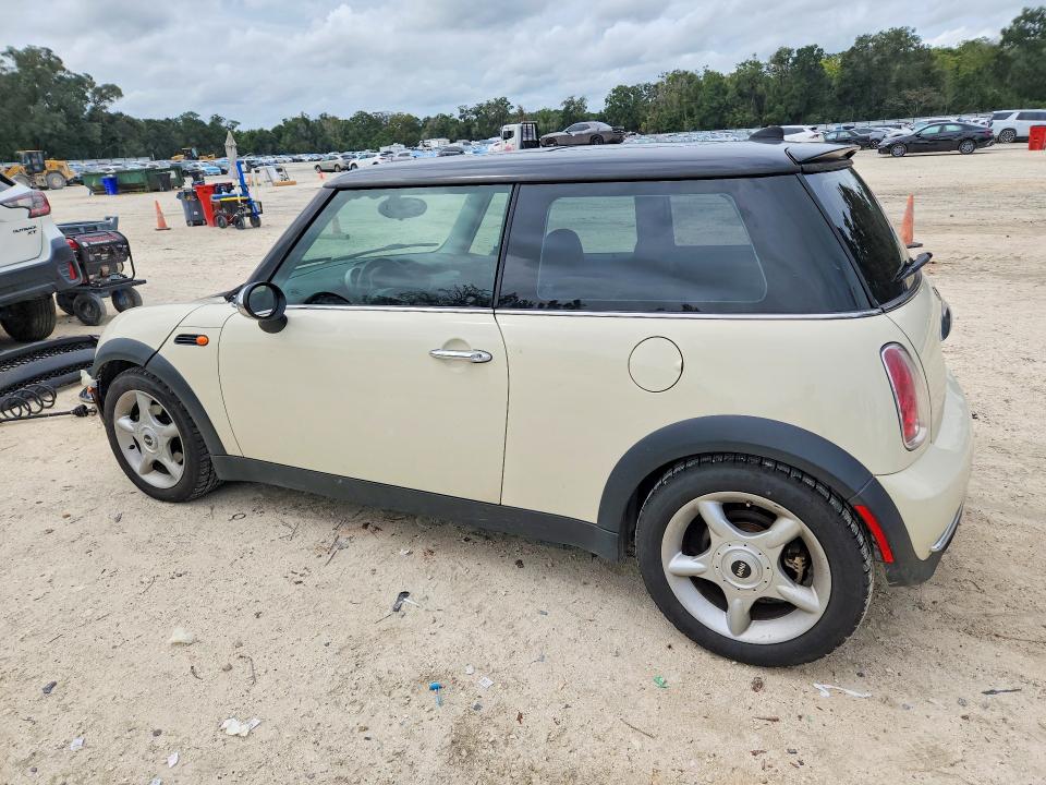 2005 Mini Cooper მანქანა იყიდება აუქციონზე, vin: WMWRC33425TC56323, აუქციონის ნომერი: 71246986