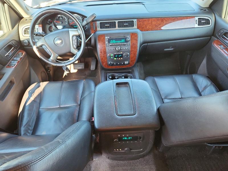 2012 Chevrolet Suburban მანქანა იყიდება აუქციონზე, vin: 1GNSKJE73CR132708, აუქციონის ნომერი: 71020516
