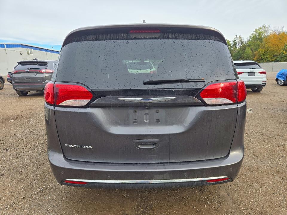 Продажа на аукционе авто 2017 Chrysler Pacifica, vin: 2C4RC1EG2HR784645, номер лота: 69896166