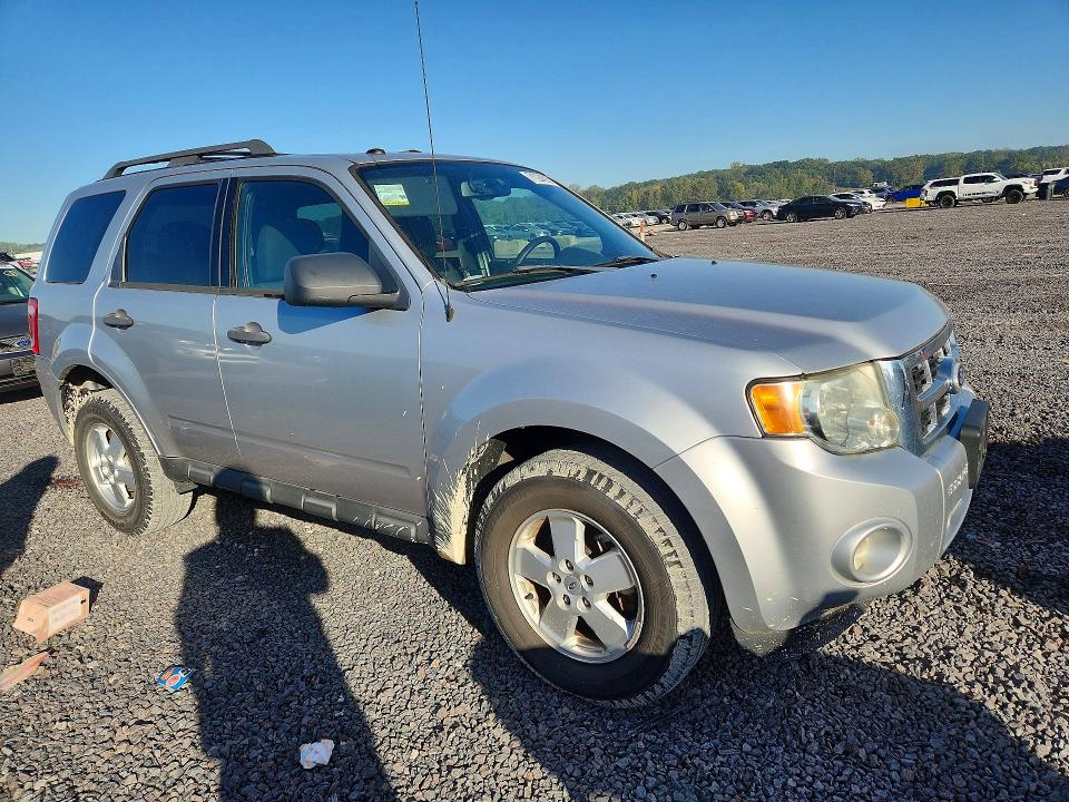 2010 Ford Escape მანქანა იყიდება აუქციონზე, vin: 1FMCU0D78AKD39079, აუქციონის ნომერი: 71024326