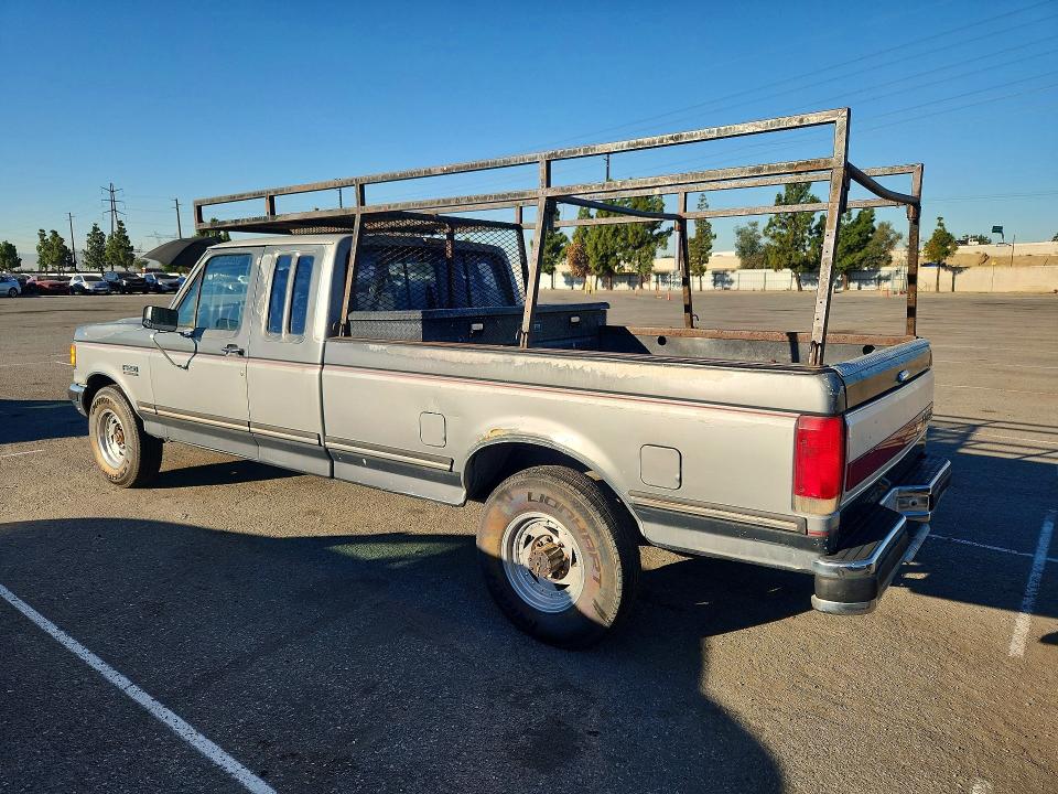 1988 Ford F250 მანქანა იყიდება აუქციონზე, vin: 1FTHX25G6JKA25426, აუქციონის ნომერი: 72063776