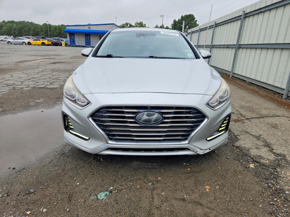 Продажа на аукционе авто 2018 Hyundai Sonata, vin: 5NPE34AF7JH669300, номер лота: 70945746