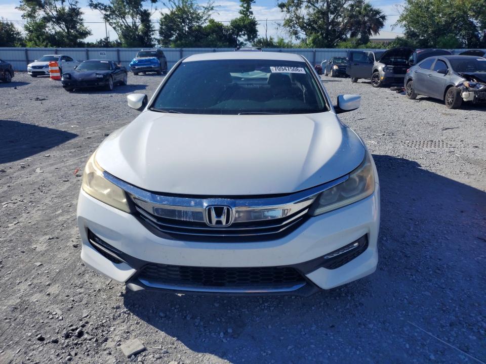 Продаж на аукціоні авто 2016 Honda Accord, vin: 1HGCR2F57GA122183, номер лоту: 70947506