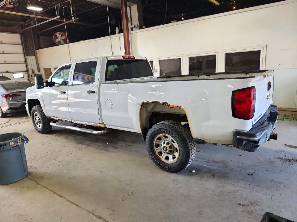 72833126 :رقم المزاد ، 1GC4KYCG2FF154590 vin ، 2015 Chevrolet Silverado مزاد بيع