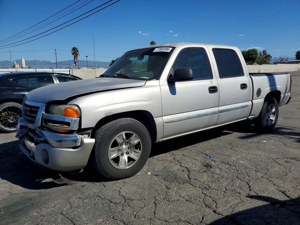 Продажа на аукционе авто 2005 Gmc New Sierra, vin: 2GTEC13T051168192, номер лота: 71863896