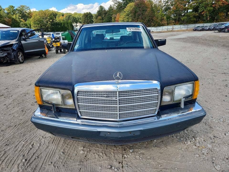 72153066 :رقم المزاد ، WDBCA25D6JA424472 vin ، 1988 Mercedes-benz 300 مزاد بيع