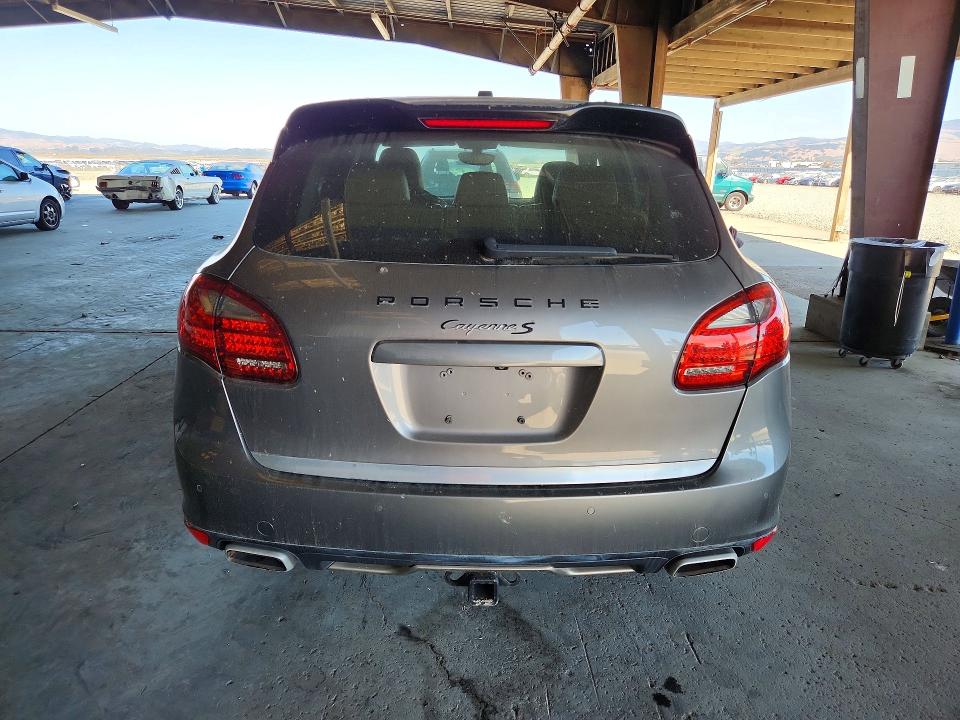71996196 :رقم المزاد ، WP1AB2A2XCLA40193 vin ، 2012 Porsche Cayenne مزاد بيع