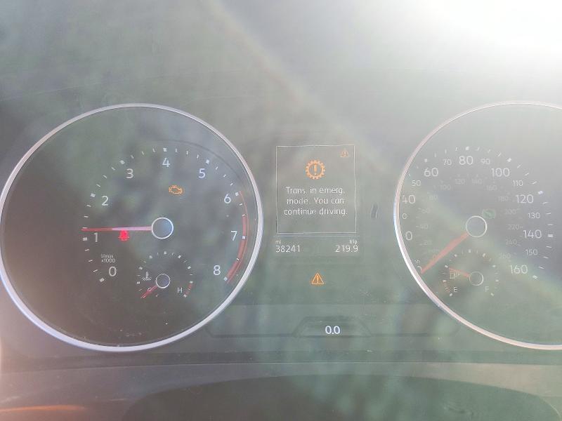 71970236 :رقم المزاد ، 3VV2B7AXXMM131495 vin ، 2021 Volkswagen Tiguan مزاد بيع