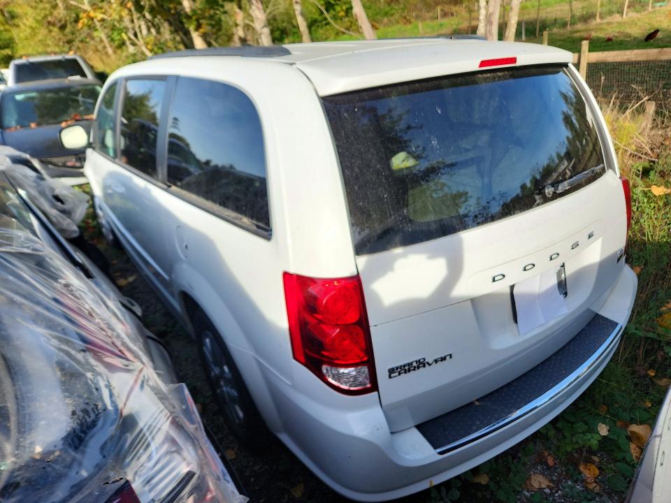 2014 Dodge Grand Caravan მანქანა იყიდება აუქციონზე, vin: 2C4RDGBG5ER235893, აუქციონის ნომერი: 61425726
