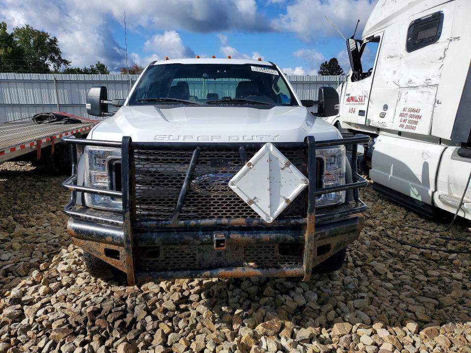 Продажа на аукционе авто 2019 Ford F550, vin: 1FD0W5HT0KED53639, номер лота: 69554986
