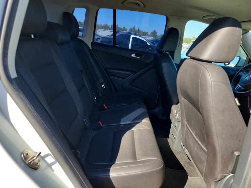 Продажа на аукционе авто 2016 Volkswagen Tiguan, vin: WVGAV7AX2GW524912, номер лота: 70930366