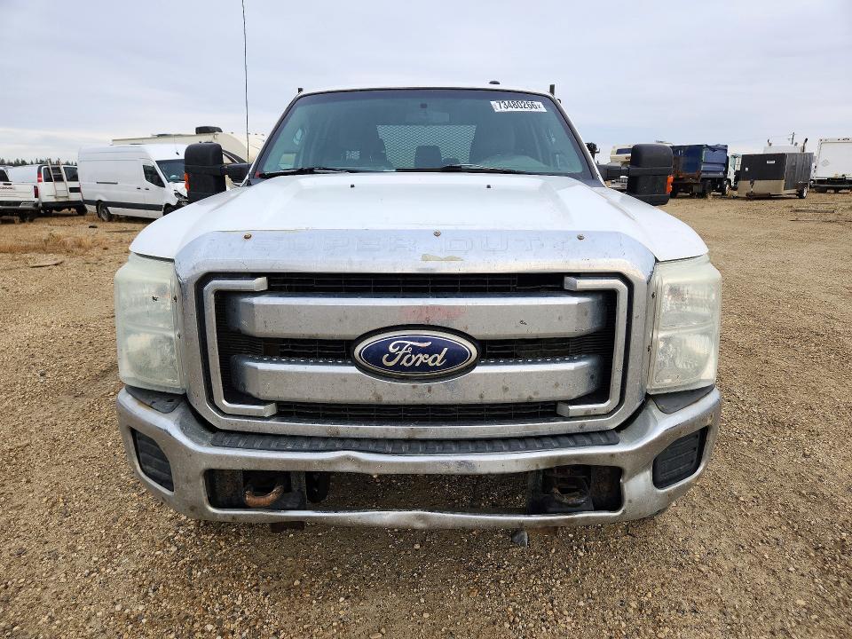 73480266 :رقم المزاد ، 1FT8W3B62BEA14590 vin ، 2011 Ford F350 مزاد بيع