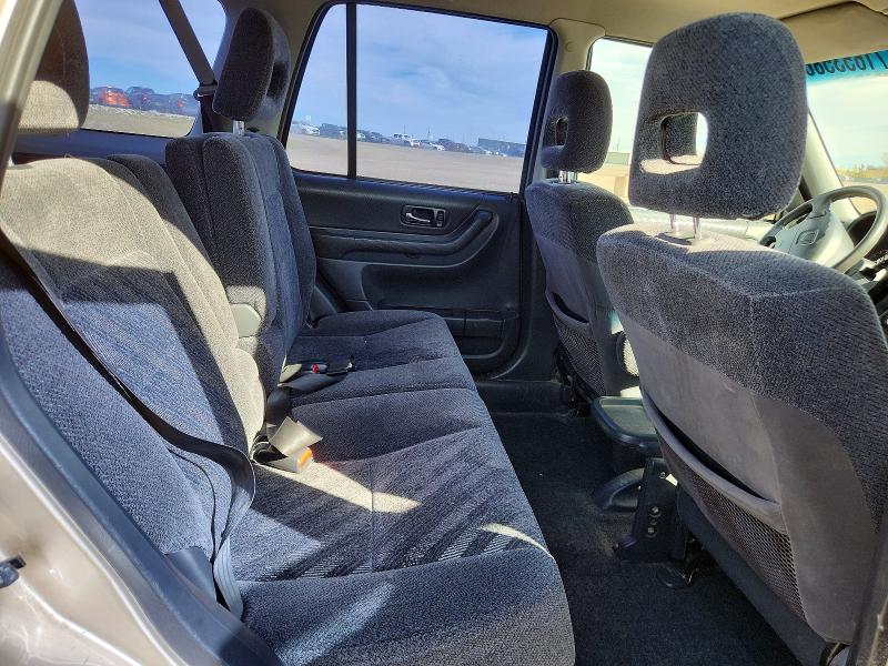 71653586 :رقم المزاد ، JHLRD1852YC803827 vin ، 2000 Honda Cr-v مزاد بيع