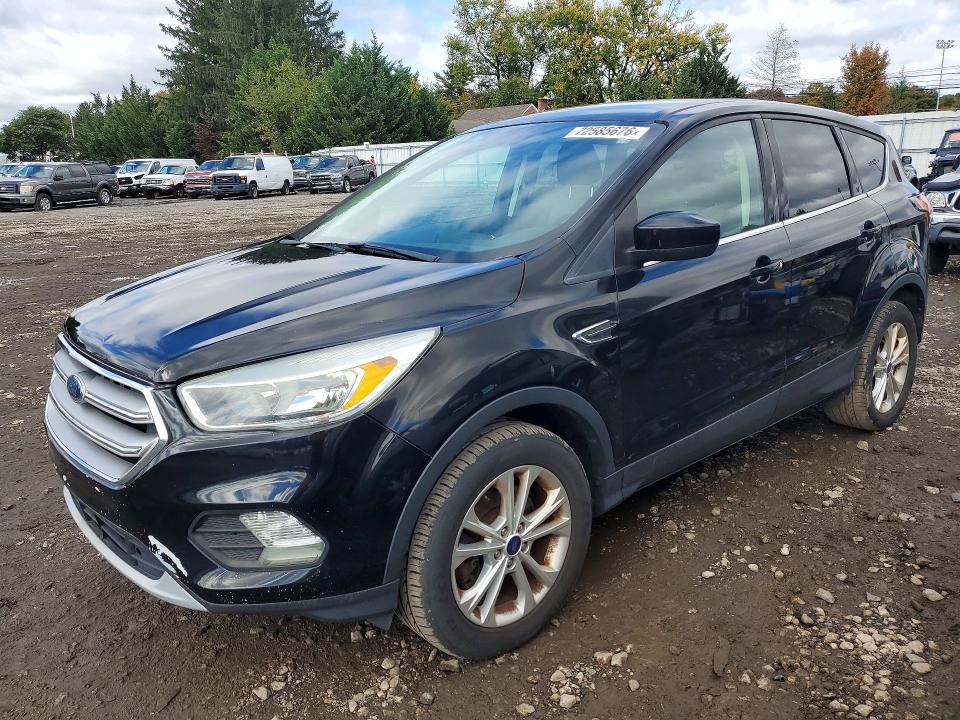 2017 Ford Escape მანქანა იყიდება აუქციონზე, vin: 1FMCU9G94HUB04212, აუქციონის ნომერი: 72585676
