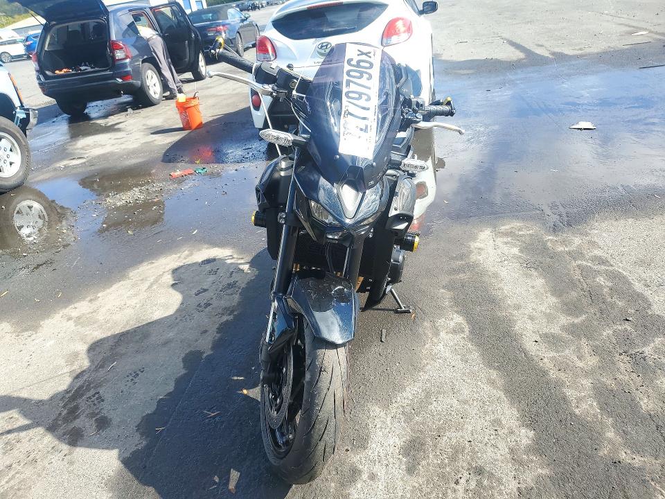 72779796 :رقم المزاد ، ML5ZRDS17SDA00516 vin ، 2025 Kawasaki Zr900 مزاد بيع