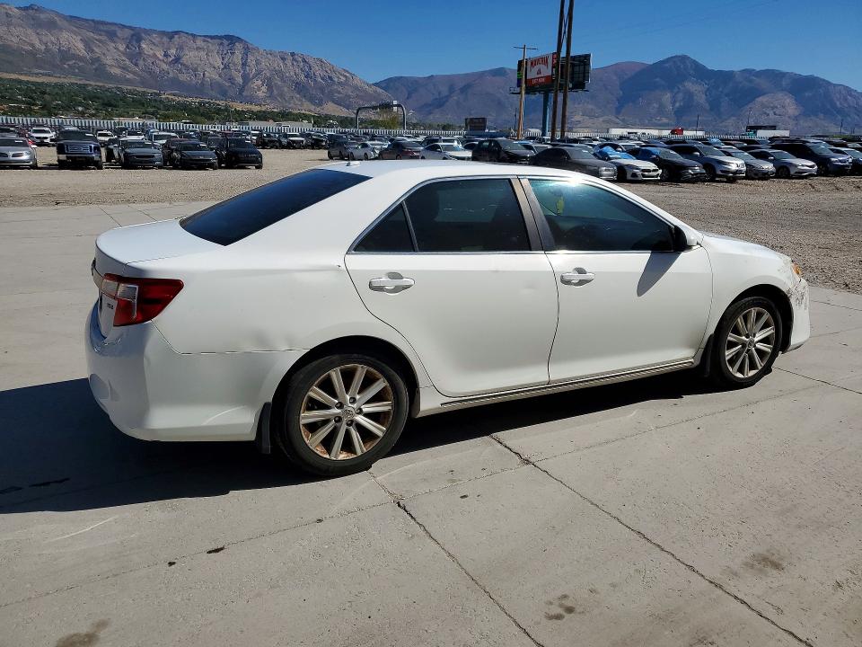 71607646 :رقم المزاد ، 4T1BF1FK4CU514772 vin ، 2012 Toyota Camry مزاد بيع
