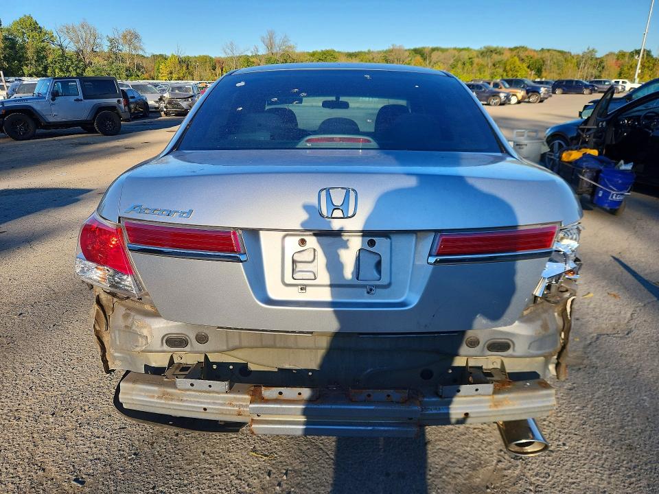 2011 Honda Accord მანქანა იყიდება აუქციონზე, vin: 1HGCP2F46BA094849, აუქციონის ნომერი: 72188516