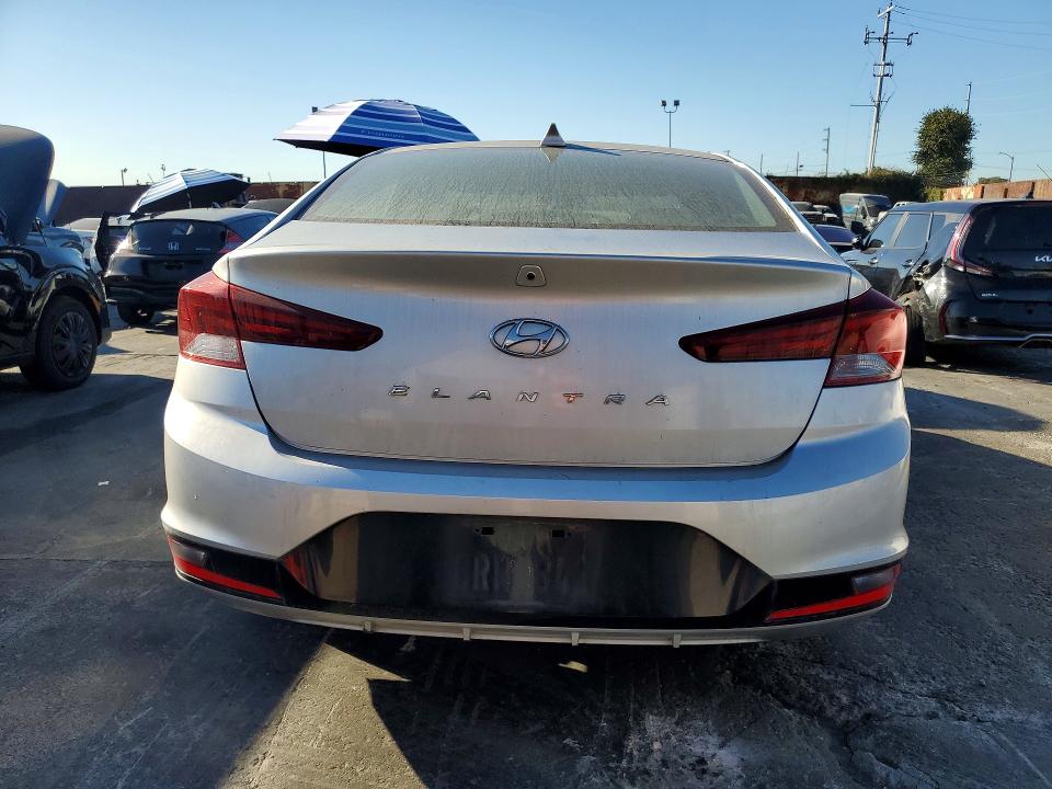 Продаж на аукціоні авто 2019 Hyundai Elantra, vin: KMHD84LF7KU755980, номер лоту: 71642456