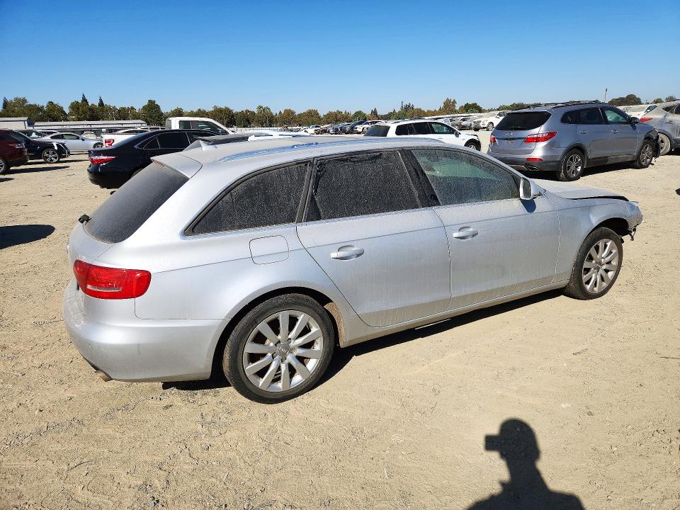 71679936 :رقم المزاد ، WAUGF78K39A081611 vin ، 2009 Audi A4 مزاد بيع