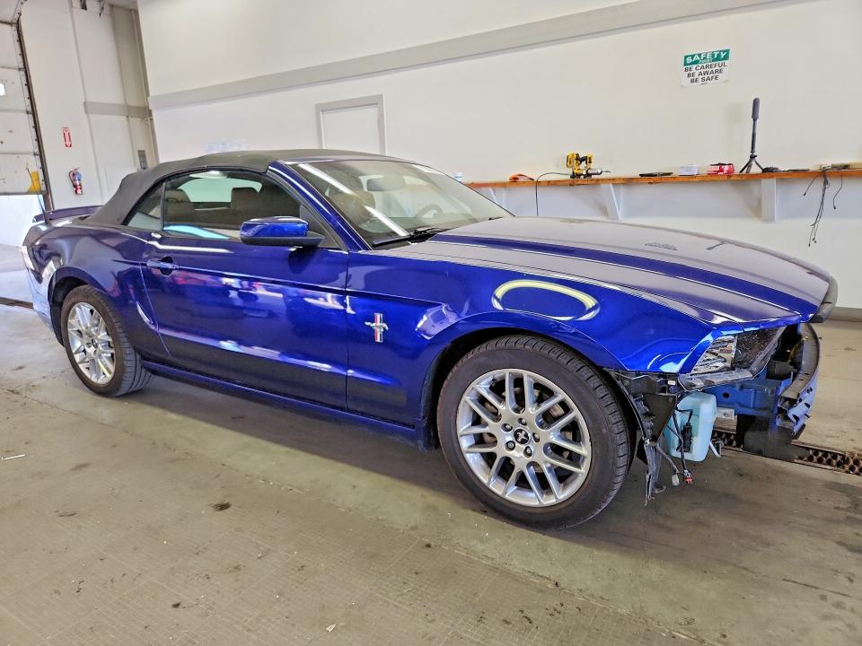 Продажа на аукционе авто 2014 Ford Mustang, vin: 1ZVBP8EMXE5247791, номер лота: 71298576